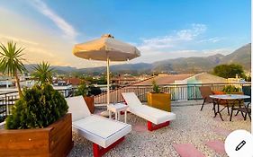 Nikitas roof garden A2